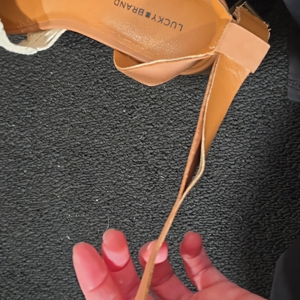 Lucky Brand sandals - Picture 7 of 8